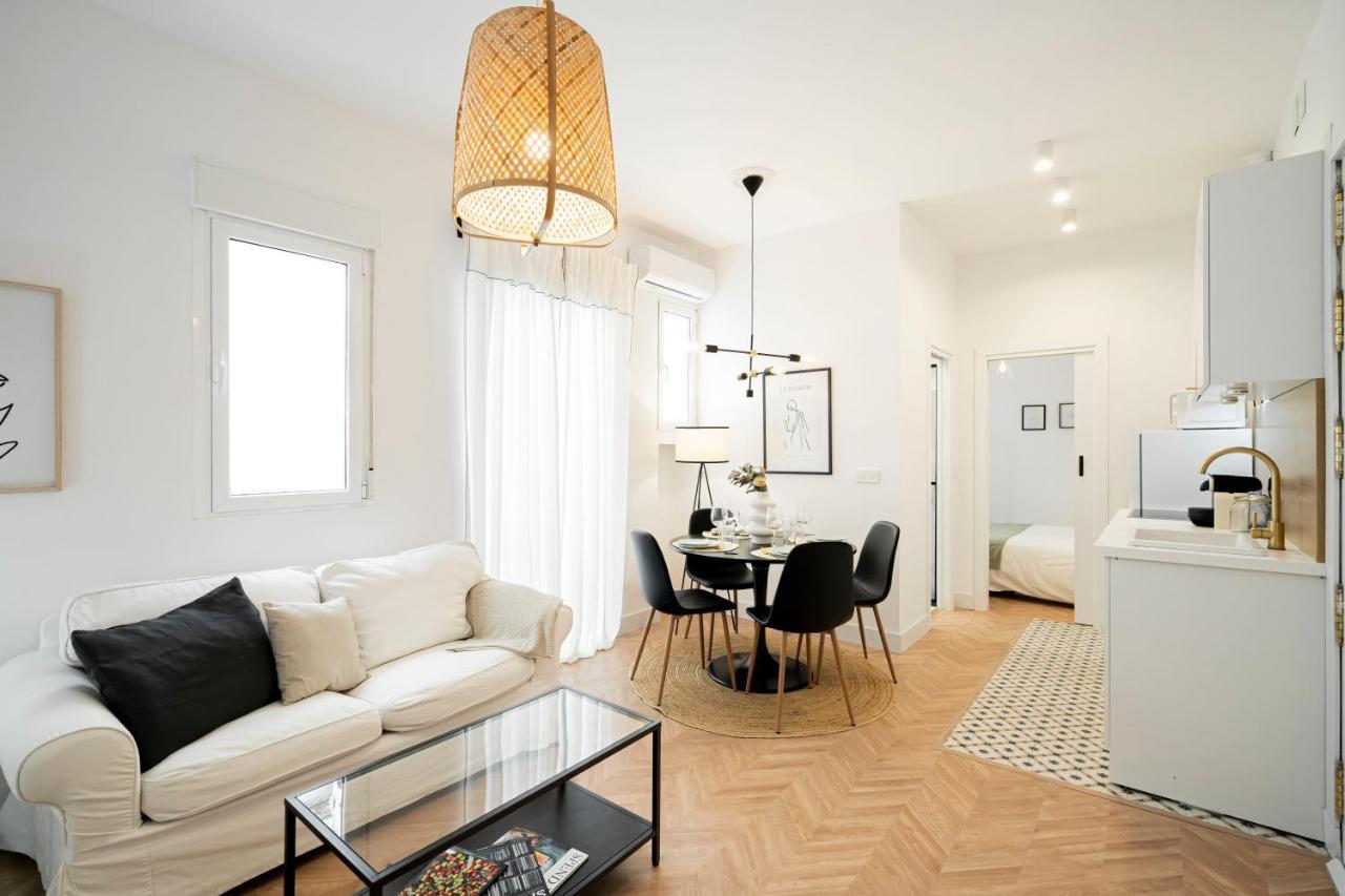 For You Rentals Apartamento Temporal Delicias Madrid Ccr9 エクステリア 写真